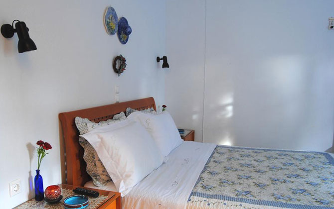 Double rooms Giaglakis in Platys Gialos Sifnos